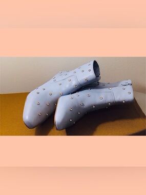 Soft Leather Sparkling Woman Booties